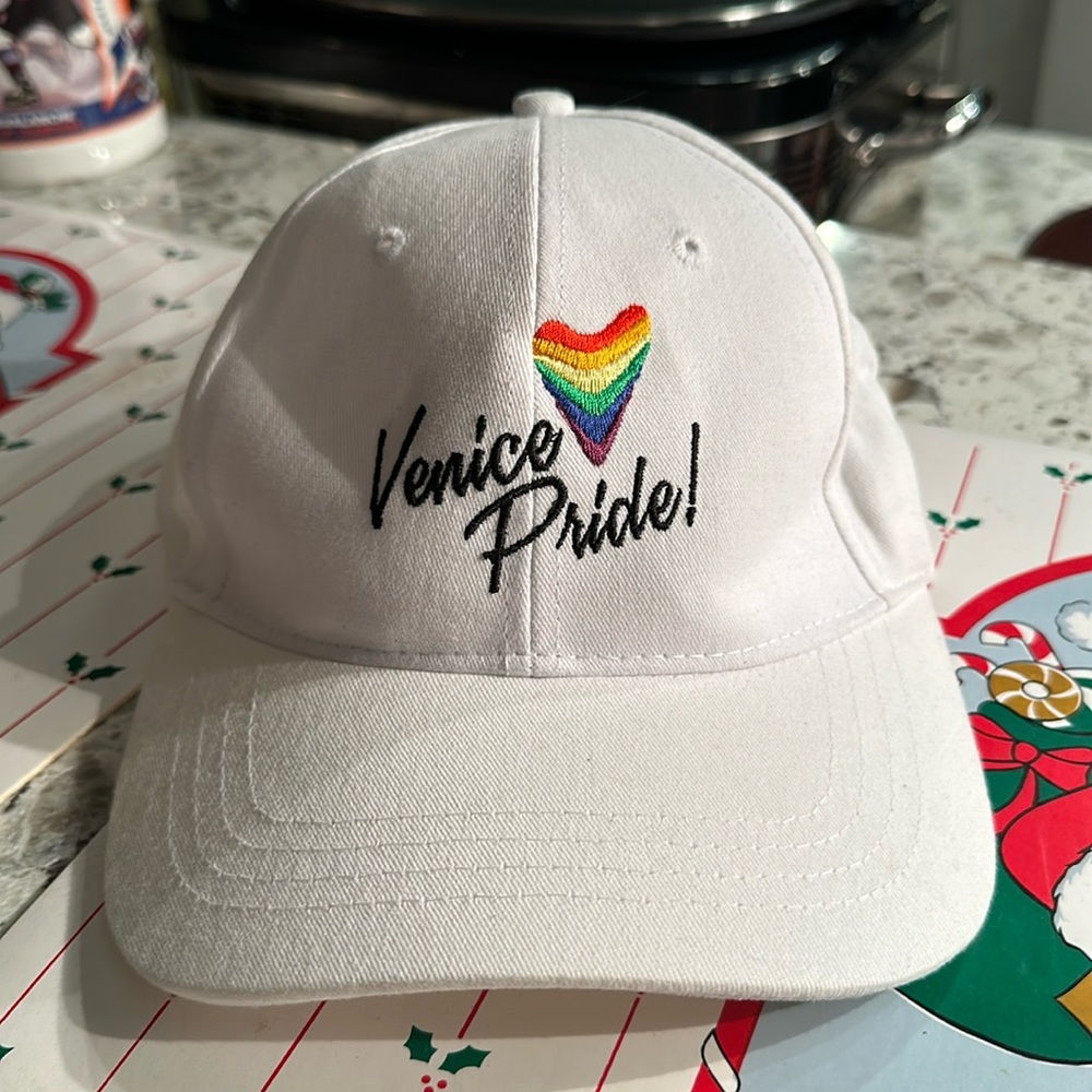 Venice pride! white canvas, ball, cap, rainbow heart embroidery. Like new